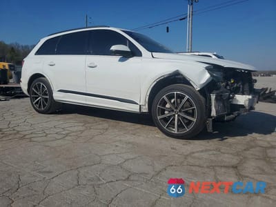 Czwarte zdjęcie samochodu z boku: 2021 AUDI Q7 PREMIUM PLUS VIN:WA1LXAF70MD031812 - miniatura