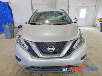 Piąte zdjęcie samochodu w środku: 2018 NISSAN MURANO SV VIN:5N1AZ2MG6JN143919 - miniatura