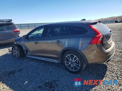 Drugie zdjęcie samochodu z przodu: 2018 VOLVO V60 CROSS COUNTRY PREMIER VIN:YV440MWK5J2058058 - miniatura