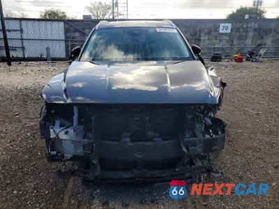 Piąte zdjęcie samochodu w środku: 2026 MAZDA CX-50 PREMIUM VIN:7MMVABDL1TN462254 - miniatura