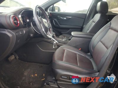 Zdjęcie 7 z 12 samochodu: 2025 CHEVROLET BLAZER RS VIN:3GNKBERS2SS128280 - miniatura