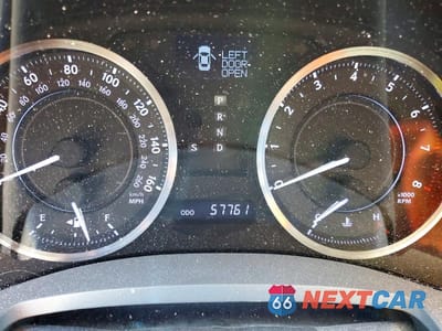 Zdjęcie 9 z 13 samochodu: 2012 LEXUS IS 250C BASE VIN:JTHFF2C21C2522600 - miniatura