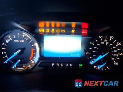 Zdjęcie 9 z 12 samochodu: 2017 FORD EXPLORER VIN:1FM5K8B83HGA63948 - miniatura