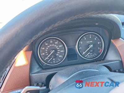 Zdjęcie 9 z 13 samochodu: 2014 BMW X1 XDRIVE28I VIN:WBAVL1C59EVY18845 - miniatura