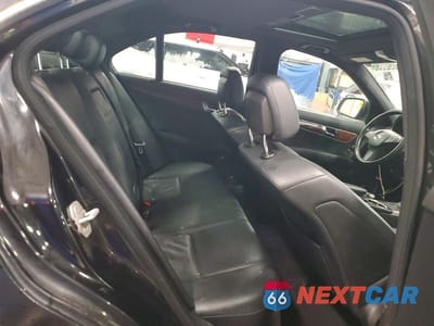 Zdjęcie 10 z 11 samochodu: 2009 MERCEDES-BENZ C 300 4MATIC VIN:WDDGF81X19F270037 - miniatura