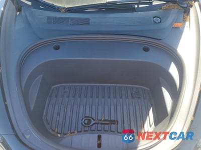 Zdjęcie 12 z 14 samochodu: 2023 TESLA MODEL 3 VIN:5YJ3E1ECXPF586063 - miniatura