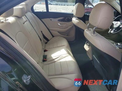 Zdjęcie 10 z 11 samochodu: 2017 MERCEDES-BENZ C 300 VIN:55SWF4JB4HU219829 - miniatura