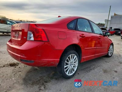 Trzecie zdjęcie samochodu z tyłu: 2010 VOLVO S40 2.4I VIN:YV1382MS5A2493025 - miniatura
