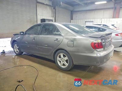 Drugie zdjęcie samochodu z przodu: 2005 TOYOTA CAMRY SE VIN:4T1BE32K05U608462 - miniatura
