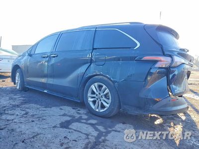 Drugie zdjęcie samochodu z przodu: 2025 TOYOTA SIENNA XLE 7-PASSENGER VIN:5TDJSKFC2SS216556 - miniatura