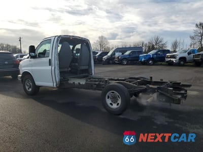 Drugie zdjęcie samochodu z przodu: 2015 GMC SAVANA CUT VIN:1GD072CG7F1115337 - miniatura