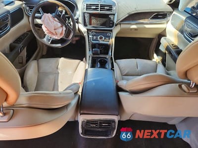 Zdjęcie 8 z 13 samochodu: 2017 LINCOLN CONTINENTAL SELECT VIN:1LN6L9SK9H5603012 - miniatura