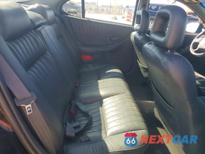 Zdjęcie 10 z 13 samochodu: 2000 PONTIAC GRAND PRIX GT VIN:1G2WP52K6YF208771 - miniatura