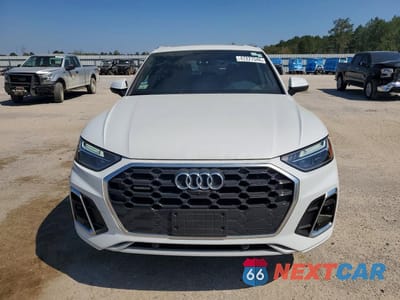 Piąte zdjęcie samochodu w środku: 2023 AUDI Q5 PREMIUM PLUS 45 VIN:WA1EAAFY8P2069355 - miniatura