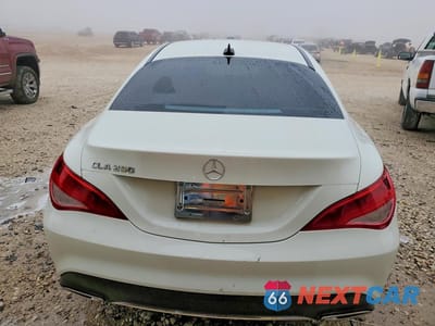 Zdjęcie 6 z 11 samochodu: 2017 MERCEDES-BENZ CLA 250 VIN:WDDSJ4EB9HN467185 - miniatura
