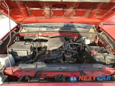 Zdjęcie 11 z 11 samochodu: 2016 TOYOTA TACOMA SR VIN:5TFAX5GN4GX064963 - miniatura