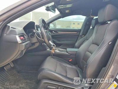 Zdjęcie 7 z 12 samochodu: 2018 HONDA ACCORD SPORT VIN:1HGCV1F32JA167317 - miniatura