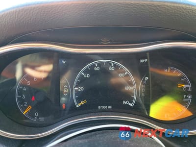 Zdjęcie 9 z 13 samochodu: 2014 JEEP GRAND CHEROKEE LIMITED VIN:1C4RJFBG6EC183069 - miniatura