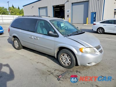 Czwarte zdjęcie samochodu z boku: 2005 DODGE GRAND CARAVAN SE VIN:2D4GP24RX5R111637 - miniatura