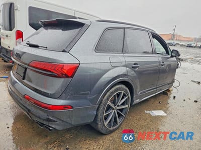 Trzecie zdjęcie samochodu z tyłu: 2022 AUDI SQ7 PREMIUM PLUS VIN:WA1AWBF7XND016512 - miniatura