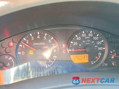 Zdjęcie 9 z 11 samochodu: 2008 NISS FRONTIER VIN:1N6AD07U08C415456 - miniatura