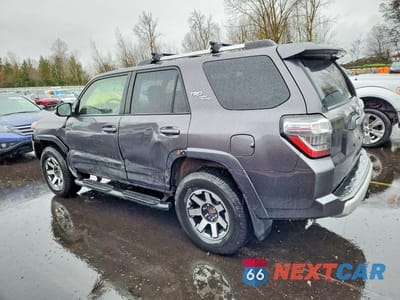 Drugie zdjęcie samochodu z przodu: 2018 TOYOTA 4RUNNER TRD OFF-ROAD PREMIUM VIN:JTEBU5JRXJ5546084 - miniatura