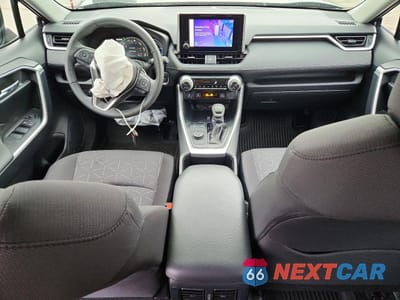 Zdjęcie 8 z 13 samochodu: 2024 TOYOTA RAV4 HYBRID XLE VIN:JTMRWRFV2RD582718 - miniatura