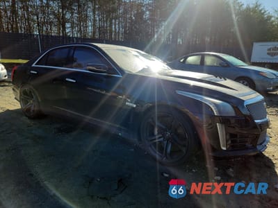 Czwarte zdjęcie samochodu z boku: 2018 CADILLAC CTS-V VIN:1G6A15S64J0110943 - miniatura
