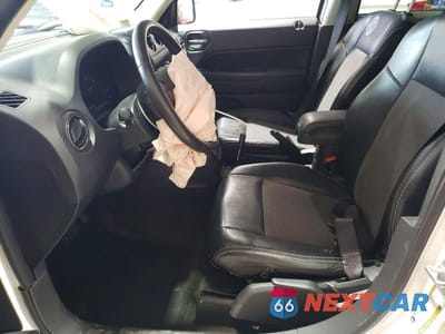 Zdjęcie 7 z 13 samochodu: 2013 JEEP PATRIOT LATITUDE VIN:1C4NJRFB9DD216864 - miniatura