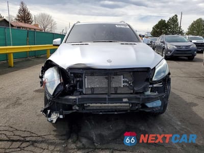 Piąte zdjęcie samochodu w środku: 2017 MERCEDES-BENZ GLE 550E 4MATIC VIN:4JGDA6DB5HA935657 - miniatura