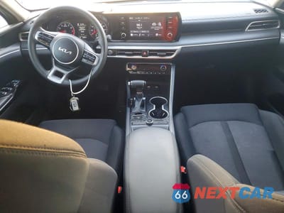 Zdjęcie 8 z 12 samochodu: 2023 KIA K5 LXS VIN:5XXG14J23PG221989 - miniatura