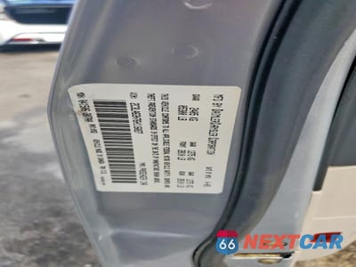 Zdjęcie 12 z 12 samochodu: 2006 CHRYSLER 300C VIN:2C3LA63H76H116027 - miniatura