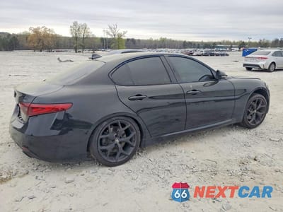 Trzecie zdjęcie samochodu z tyłu: 2020 ALFA ROMEO GIULIA VIN:ZARFANANXL7632455 - miniatura