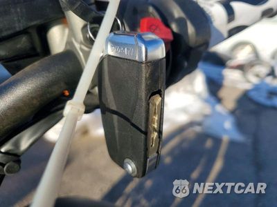 Zdjęcie 8 z 9 samochodu: 2022 DUCATI DIAVEL 1260 S VIN:ZDMGAHRW3NB005680 - miniatura
