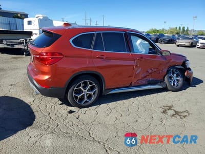 Trzecie zdjęcie samochodu z tyłu: 2018 BMW X1 XDRIVE28I VIN:WBXHT3C34J3H33630 - miniatura