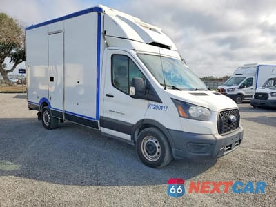 Czwarte zdjęcie samochodu z boku: 2020 FORD TRANSIT DELIVERY TRUCK VIN:1FDBW5Z81LKB11481 - miniatura