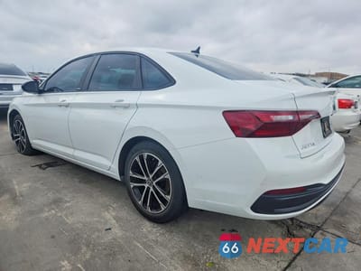 Drugie zdjęcie samochodu z przodu: 2023 VOLKSWAGEN JETTA SPORT VIN:3VWBM7BU5PM018391 - miniatura