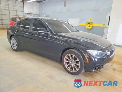 Czwarte zdjęcie samochodu z boku: 2017 BMW 320 I VIN:WBA8A9C3XHK620569 - miniatura