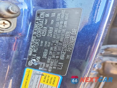Zdjęcie 14 z 14 samochodu: 2006 KIA OPTIMA LX VIN:KNAGE123465074978 - miniatura