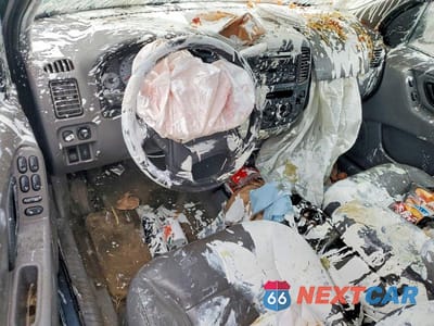 Zdjęcie 8 z 12 samochodu: 2001 FORD ESCAPE XLT VIN:1FMCU04191KC38743 - miniatura