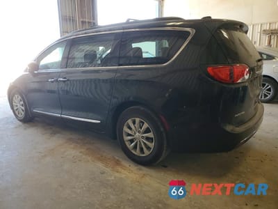 Drugie zdjęcie samochodu z przodu: 2017 CHRYSLER PACIFICA TOURING L VIN:2C4RC1BG5HR526723 - miniatura