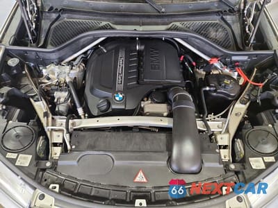 Zdjęcie 12 z 12 samochodu: 2015 BMW X5 XDRIVE35I VIN:5UXKR0C58F0K67500 - miniatura
