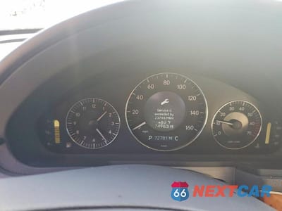 Zdjęcie 9 z 12 samochodu: 2004 MERCEDES-BENZ E 320 VIN:WDBUF65J64A469158 - miniatura