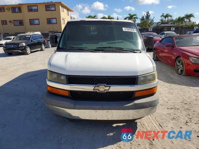 Piąte zdjęcie samochodu w środku: 2013 CHEVROLET EXPRESS G3500 LT VIN:1GAZG1FG5D1104117 - miniatura