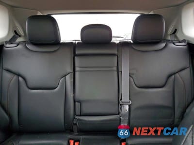 Zdjęcie 10 z 13 samochodu: 2018 JEEP COMPASS LIMITED VIN:3C4NJDCB0JT330863 - miniatura