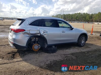 Trzecie zdjęcie samochodu z tyłu: 2024 MERCEDES-BENZ GLC 300 4MATIC VIN:W1NKM4HB6RF211166 - miniatura