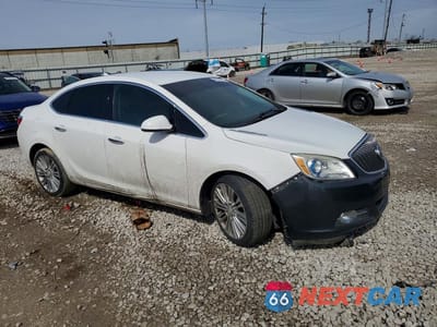 Czwarte zdjęcie samochodu z boku: 2014 BUICK VERANO VIN:1G4PP5SK6E4155069 - miniatura