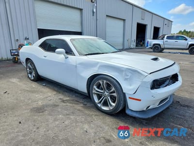 Czwarte zdjęcie samochodu z boku: 2020 DODGE CHALLENGER GT VIN:2C3CDZJG7LH132680 - miniatura