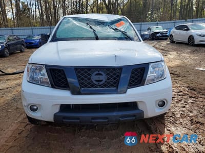 Piąte zdjęcie samochodu w środku: 2021 NISSAN FRONTIER SV VIN:1N6ED0EA9MN722617 - miniatura
