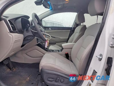 Zdjęcie 7 z 12 samochodu: 2019 HYUNDAI TUCSON SEL VIN:KM8J33AL1KU886925 - miniatura